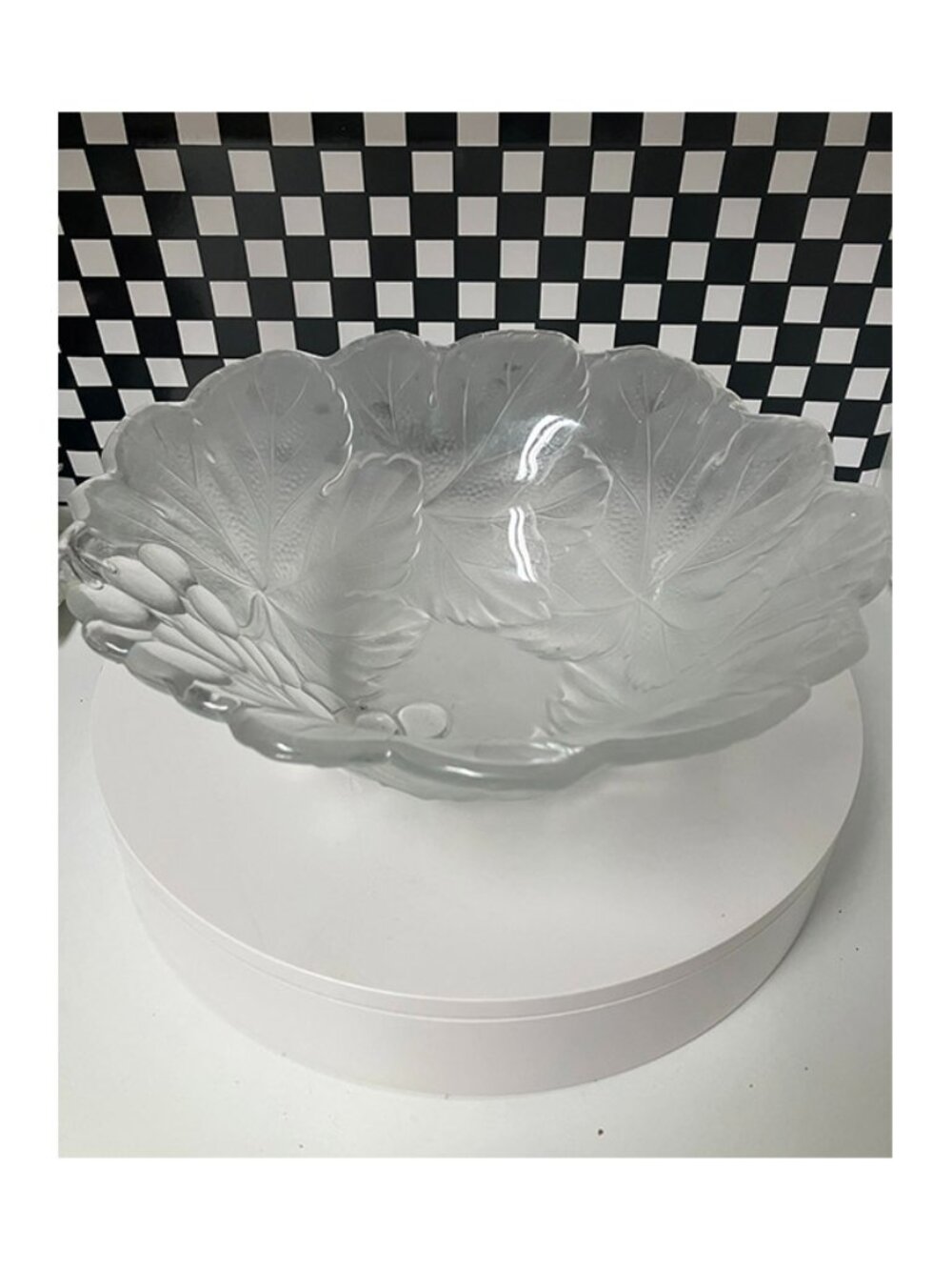 Vintage 80s Large Mikasa Serving Bowl Frosted Glass Grape / Grapevine 11" Bowl